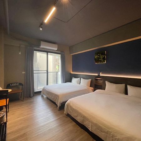 Long Lang Homestay Tainan Exterior foto